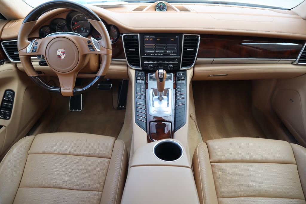 Used 2014 Porsche Panamera Turbo image 13