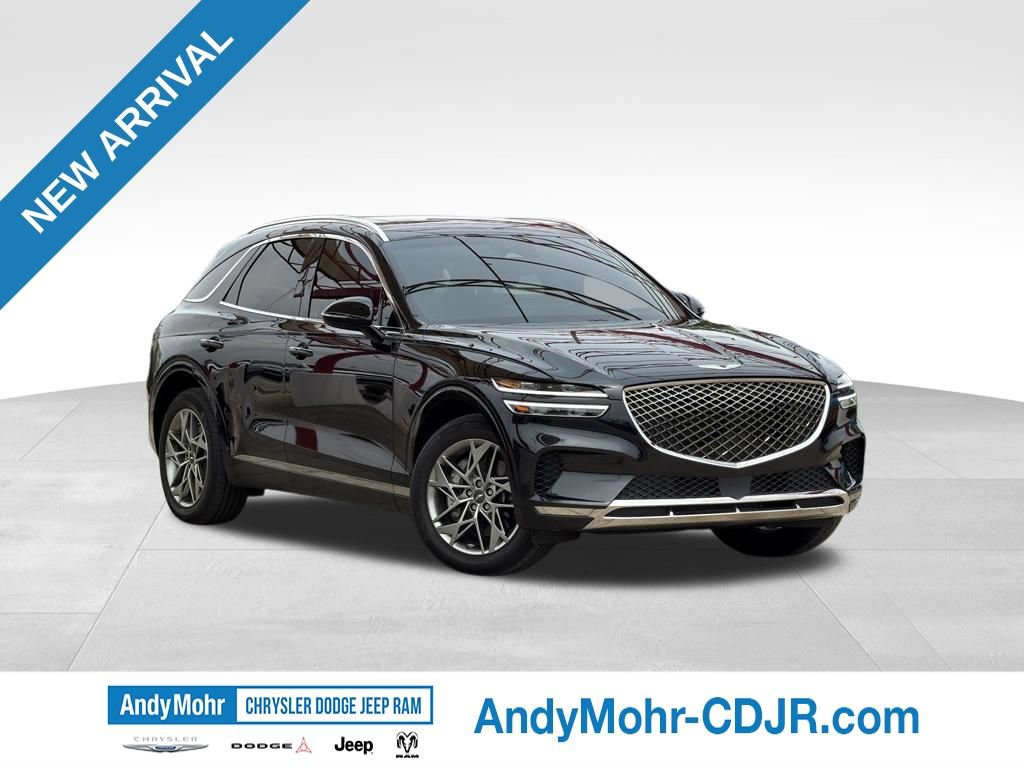 Used 2025 Genesis GV70 2.5T w/ Select Package
