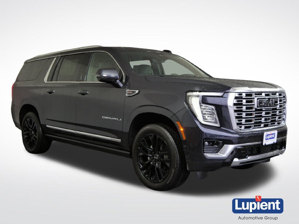 New 2026 GMC Yukon XL Denali w/ Denali Reserve Package AWD/4WD image 1