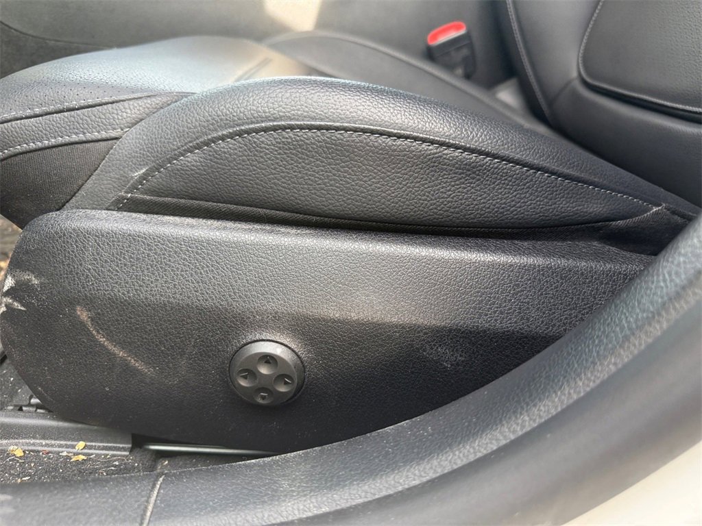 Used 2024 Mercedes-Benz C 300 4MATIC Sedan image 13