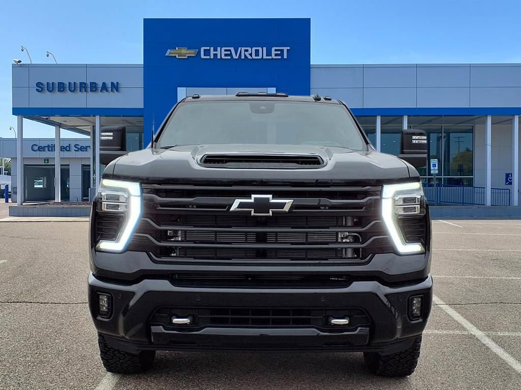 New 2026 Chevrolet Silverado 2500 High Country w/ Midnight Edition video 2