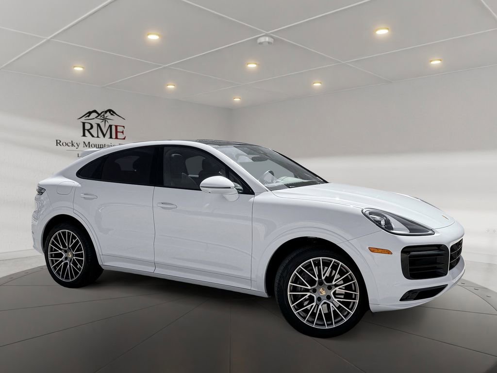 Used 2023 Porsche Cayenne Coupe AWD/4WD image 1