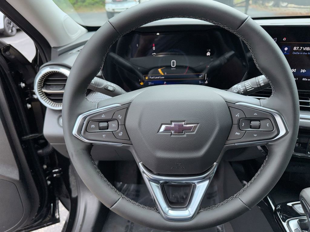 New 2026 Chevrolet Trax ACTIV w/ Driver Confidence Package FWD image 16