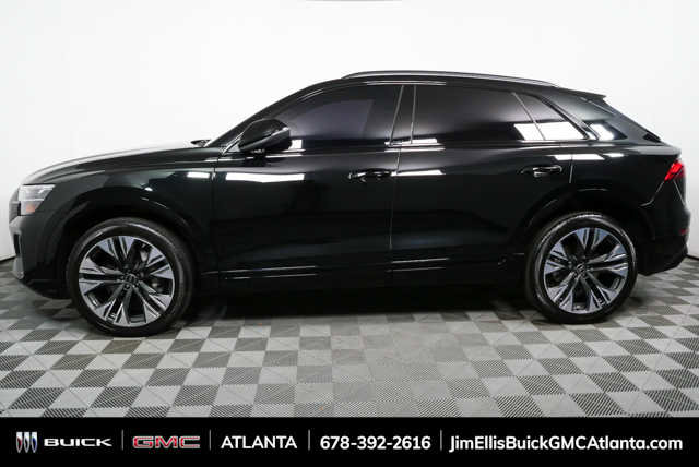 Used 2025 Audi Q8 Premium Plus AWD/4WD image 33