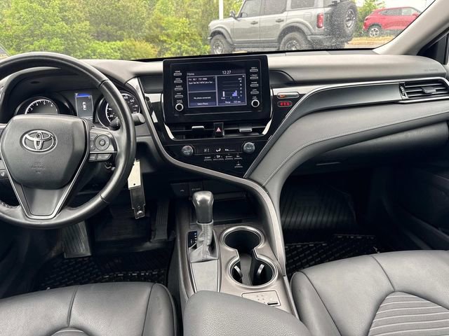 Used 2023 Toyota Camry SE FWD image 19