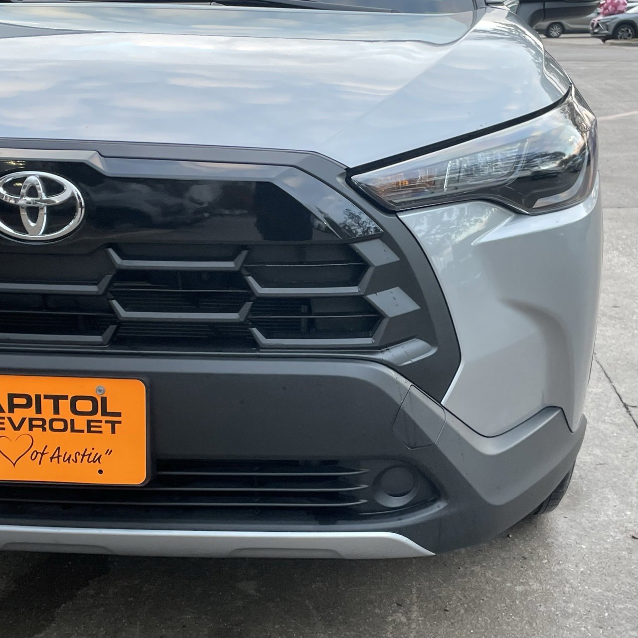 Used 2026 Toyota Corolla Cross LE image 7