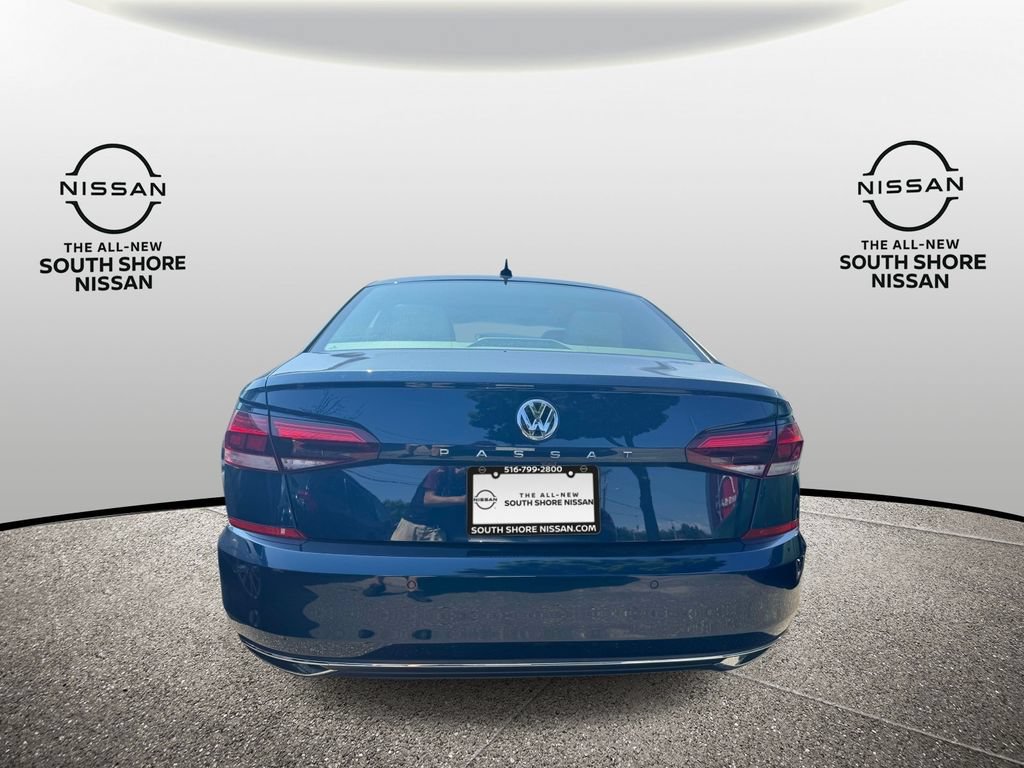 Used 2020 Volkswagen Passat 2.0T SEL FWD image 6