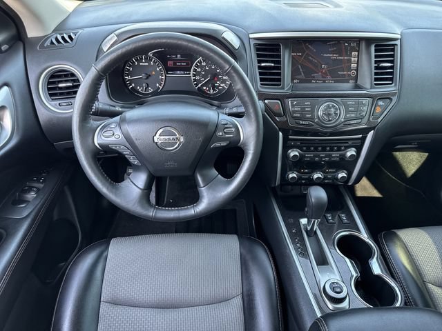Used 2019 Nissan Pathfinder SV w/ Rock Creek Edition AWD/4WD image 18
