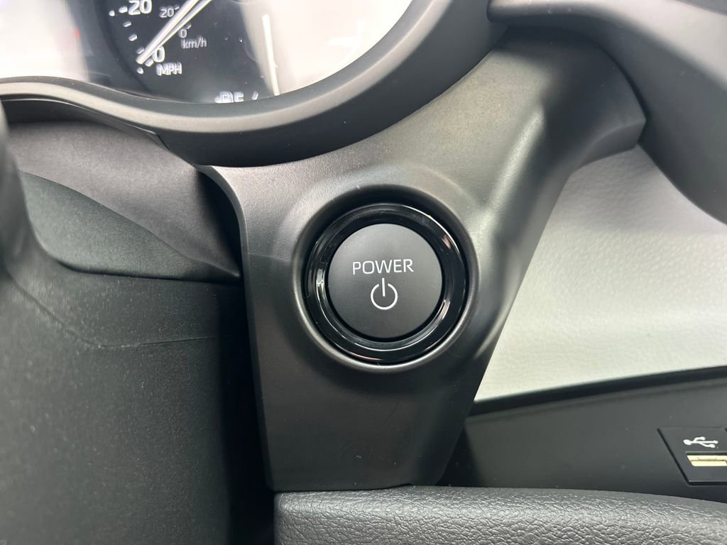 New 2025 Toyota Sienna XLE image 29