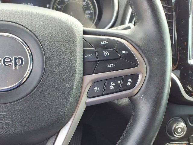 Used 2019 Jeep Cherokee High Altitude image 18