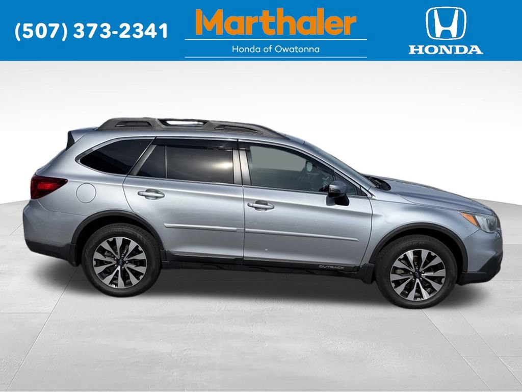 Used 2016 Subaru Outback 3.6R Limited AWD/4WD image 6