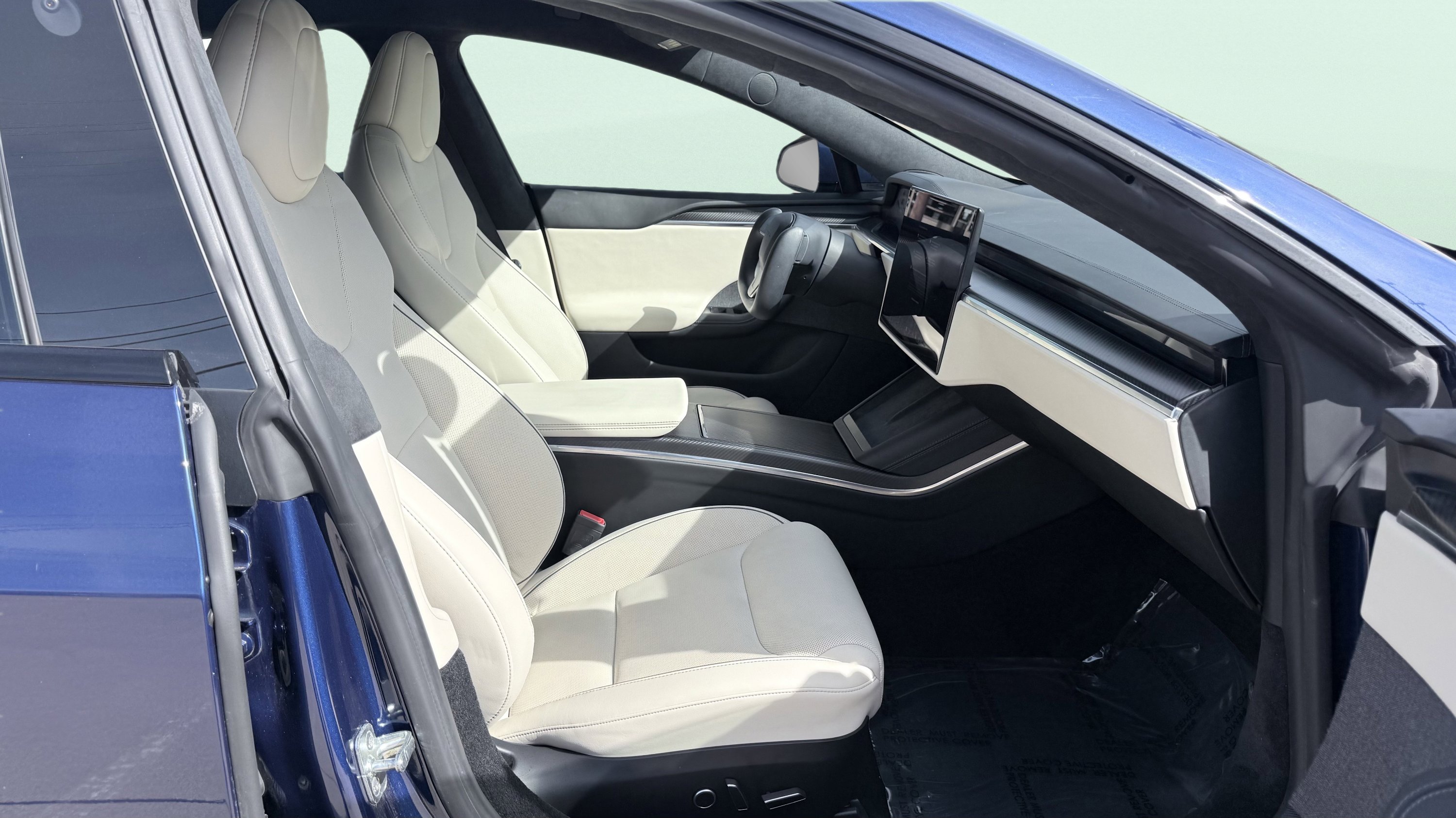 Used 2021 Tesla Model S Plaid image 39