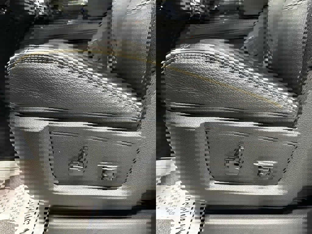 Used 2024 RAM 2500 Limited image 13