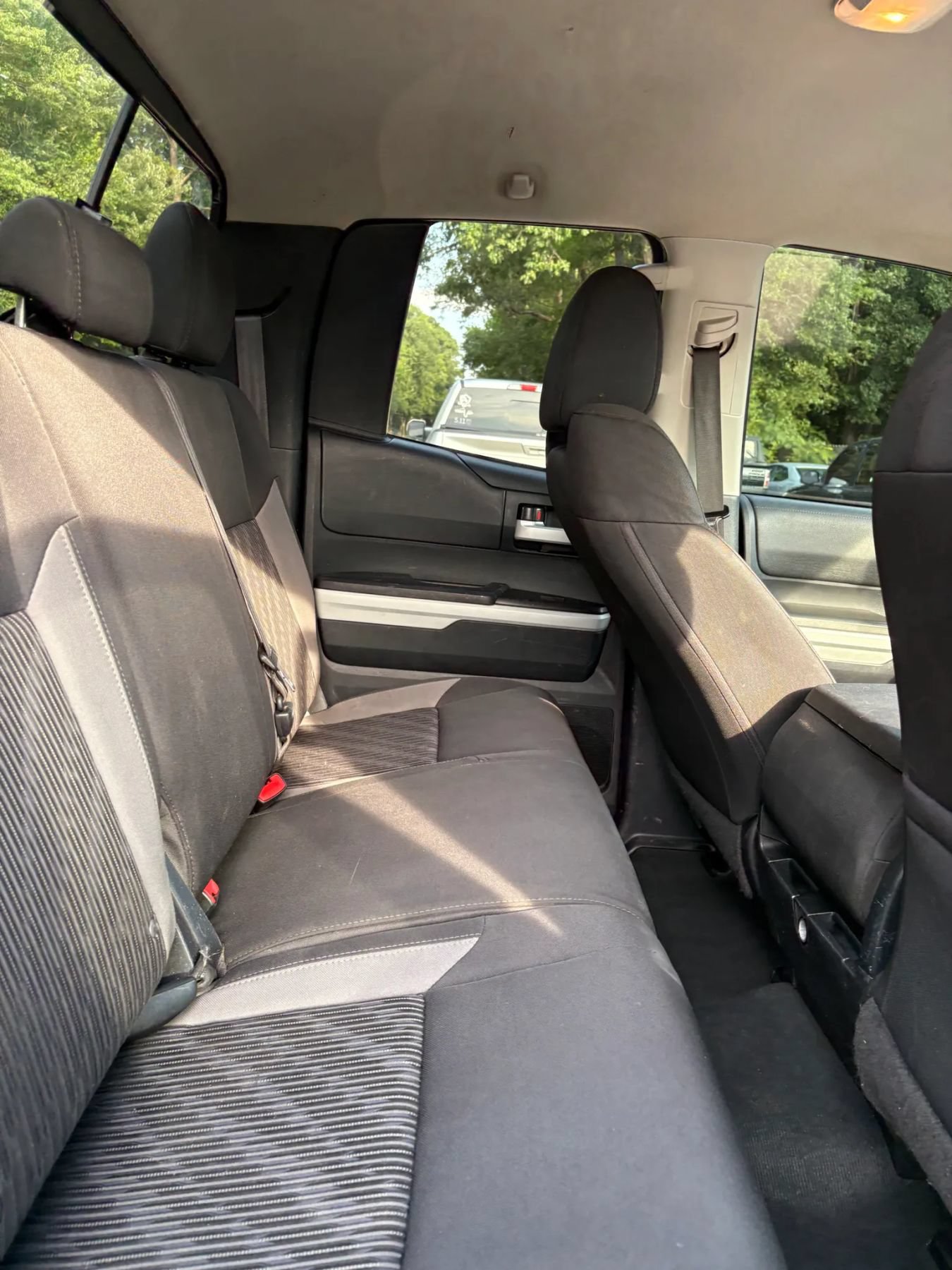 Used 2014 Toyota Tundra SR5 AWD/4WD image 18
