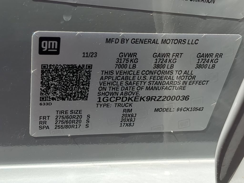 Used 2024 Chevrolet Silverado 1500 LT AWD/4WD image 31