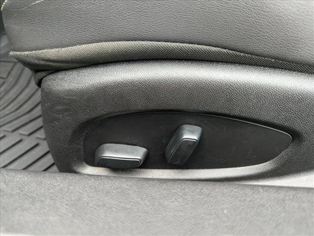 Used 2019 Chevrolet Camaro SS RWD image 11