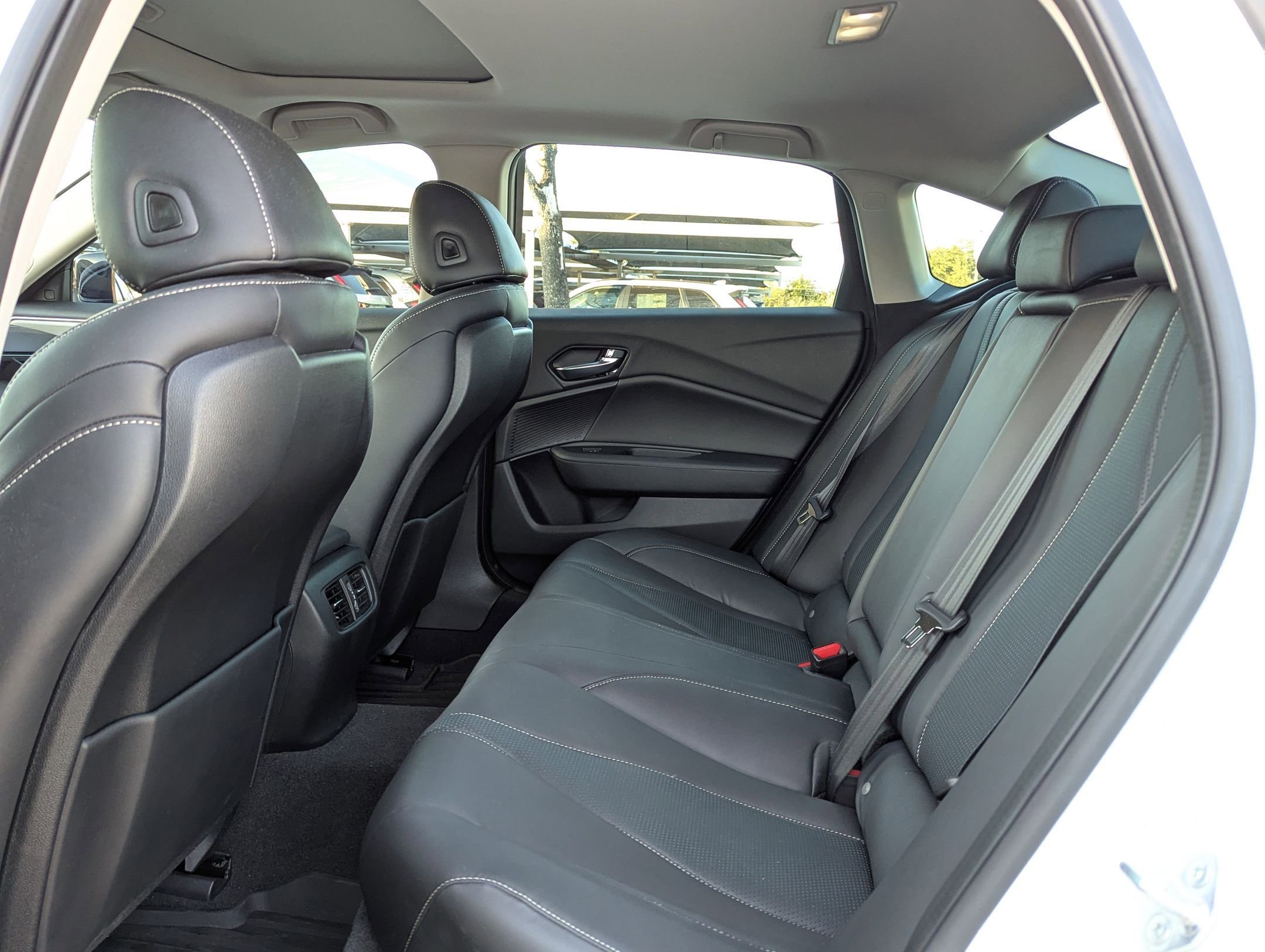 Used 2023 Acura TLX w/ Technology Package image 15