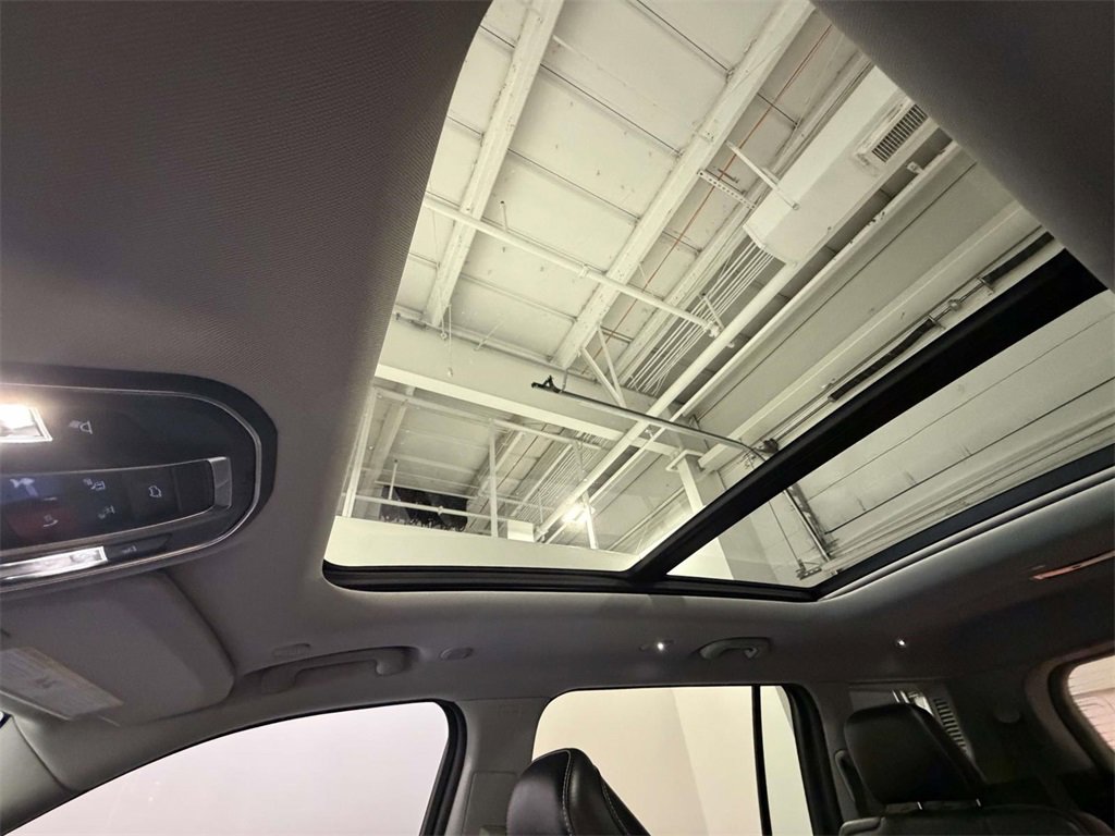 Certified 2022 Jeep Grand Cherokee L Limited image 26