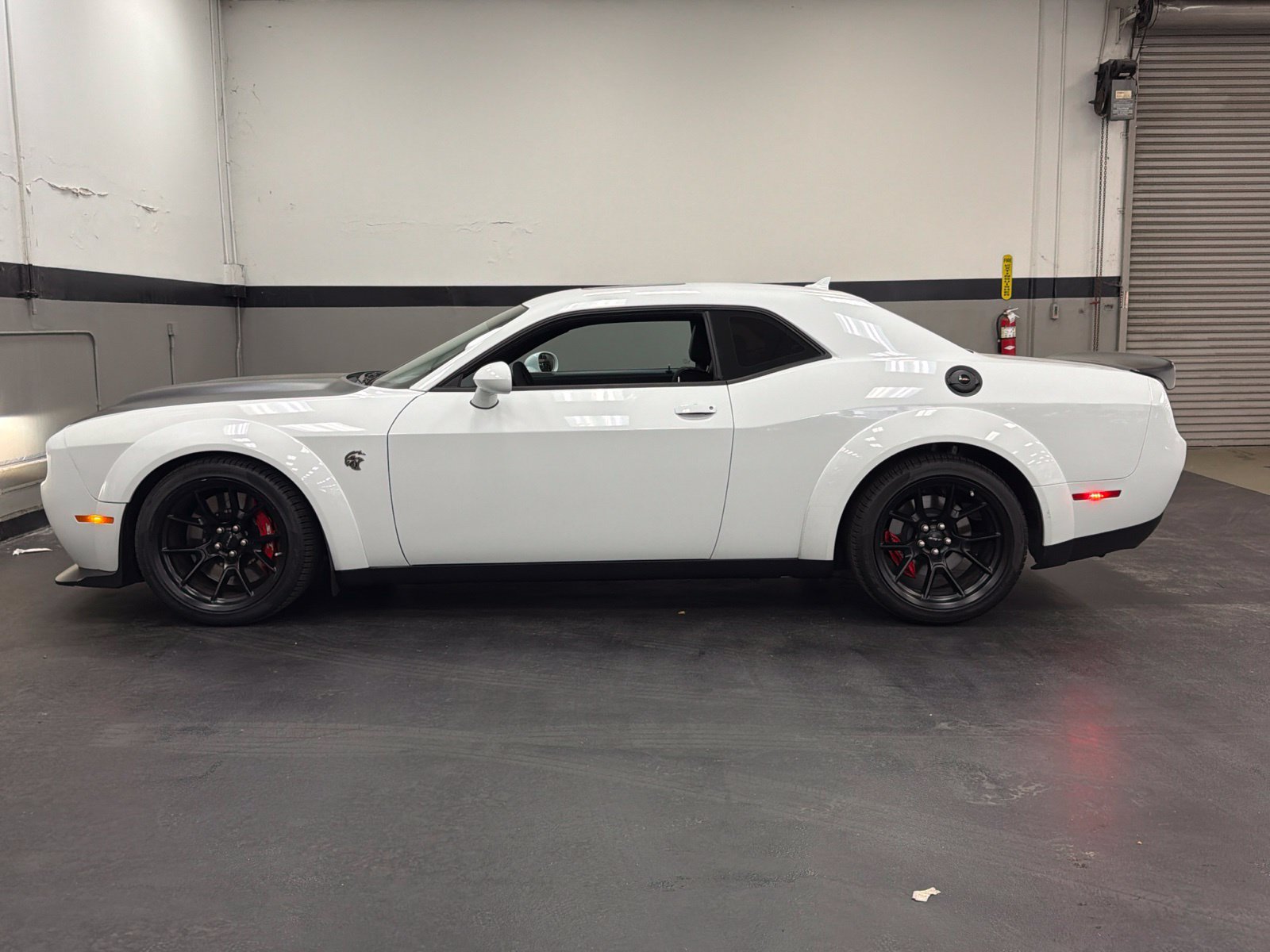 Used 2023 Dodge Challenger SRT Hellcat RWD image 6