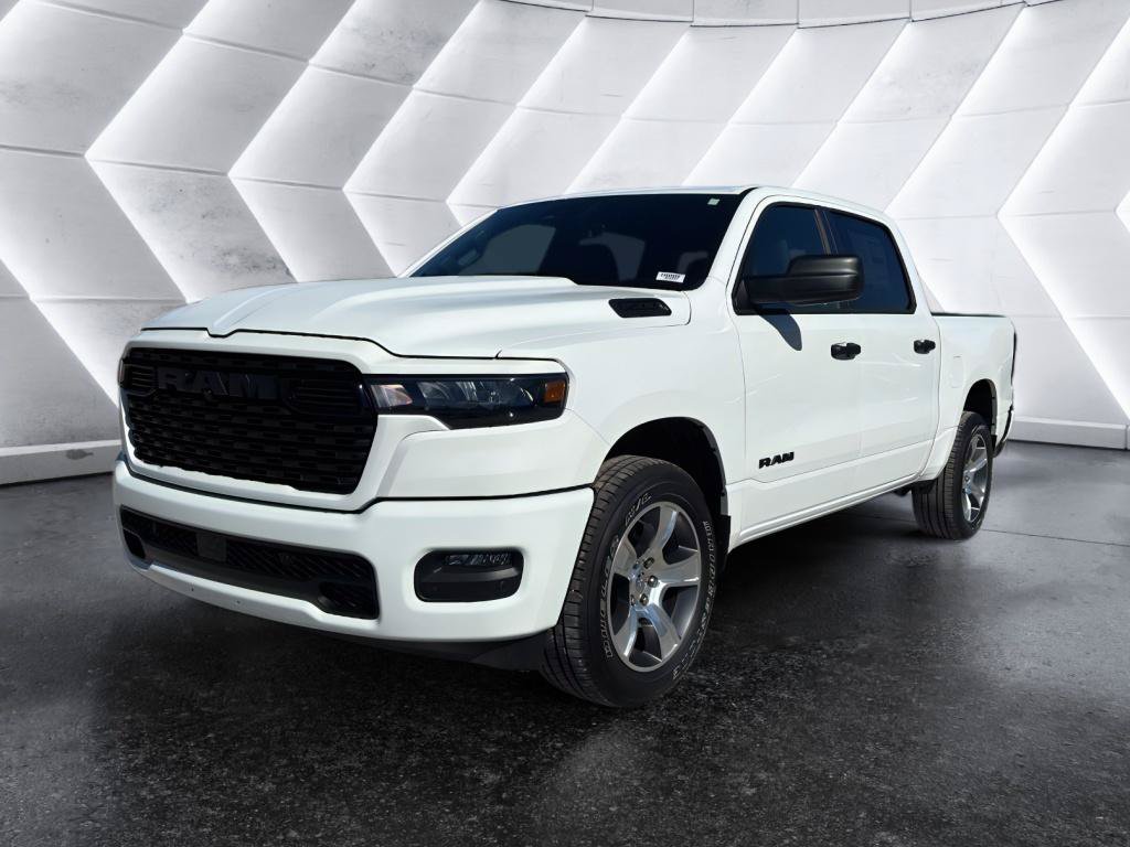 New 2026 RAM 1500 Express AWD/4WD image 4