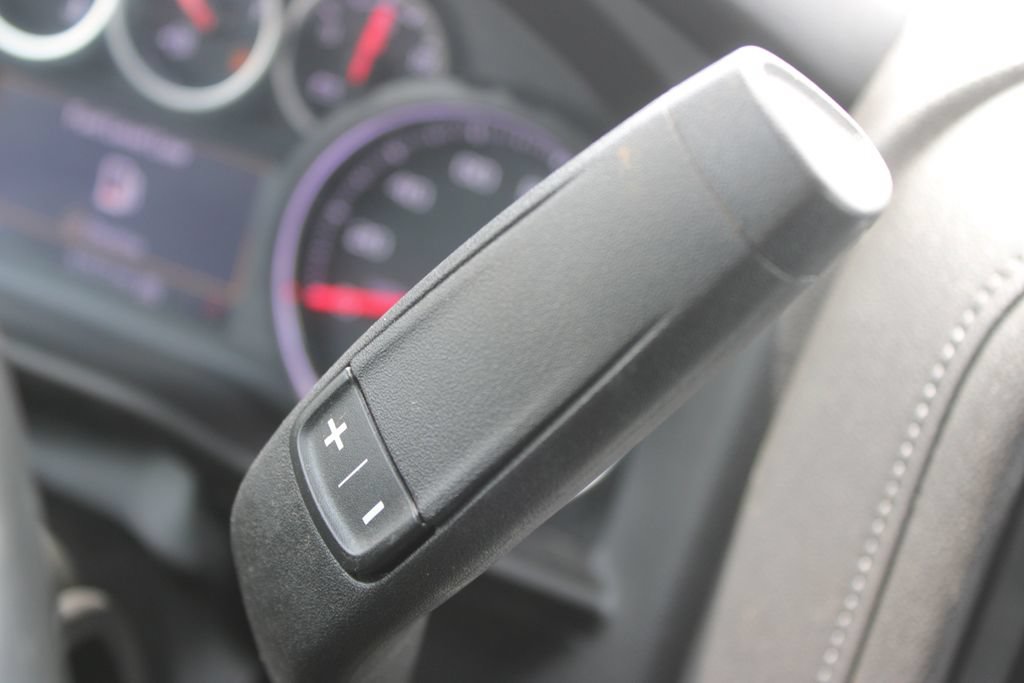 Used 2023 Chevrolet Silverado 2500 LT AWD/4WD image 36