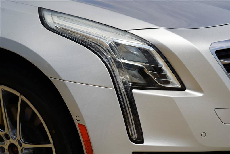 Used 2016 Cadillac CT6 Luxury w/ Active Chassis Package AWD/4WD image 17