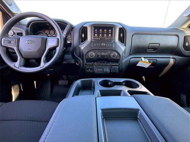 New 2026 Chevrolet Silverado 1500 Custom Trail Boss w/ LPO, Dark Essentials Package image 10