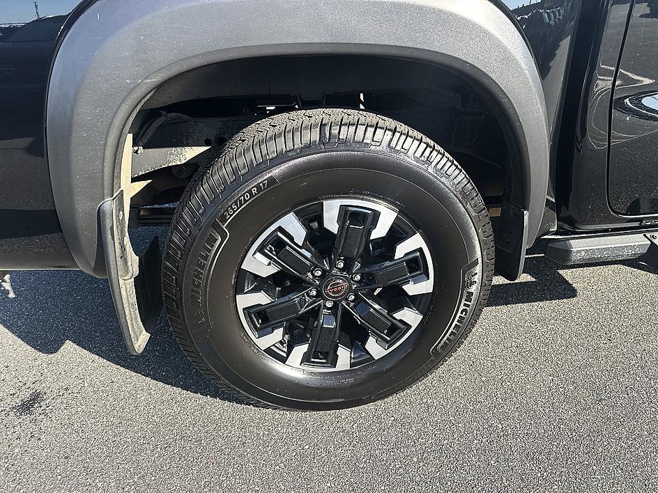 Certified 2022 Nissan Frontier PRO-4X w/ Technology Package AWD/4WD image 6