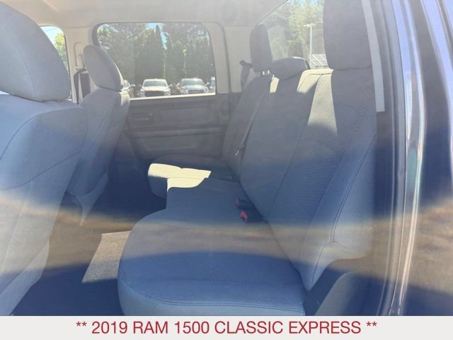 Certified 2019 RAM 1500 Express w/ Express Value Package AWD/4WD image 18