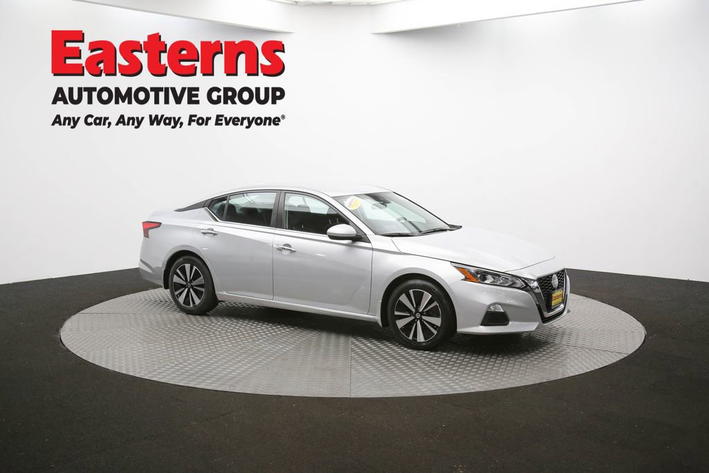 Used 2022 Nissan Altima 2.5 SV image 47
