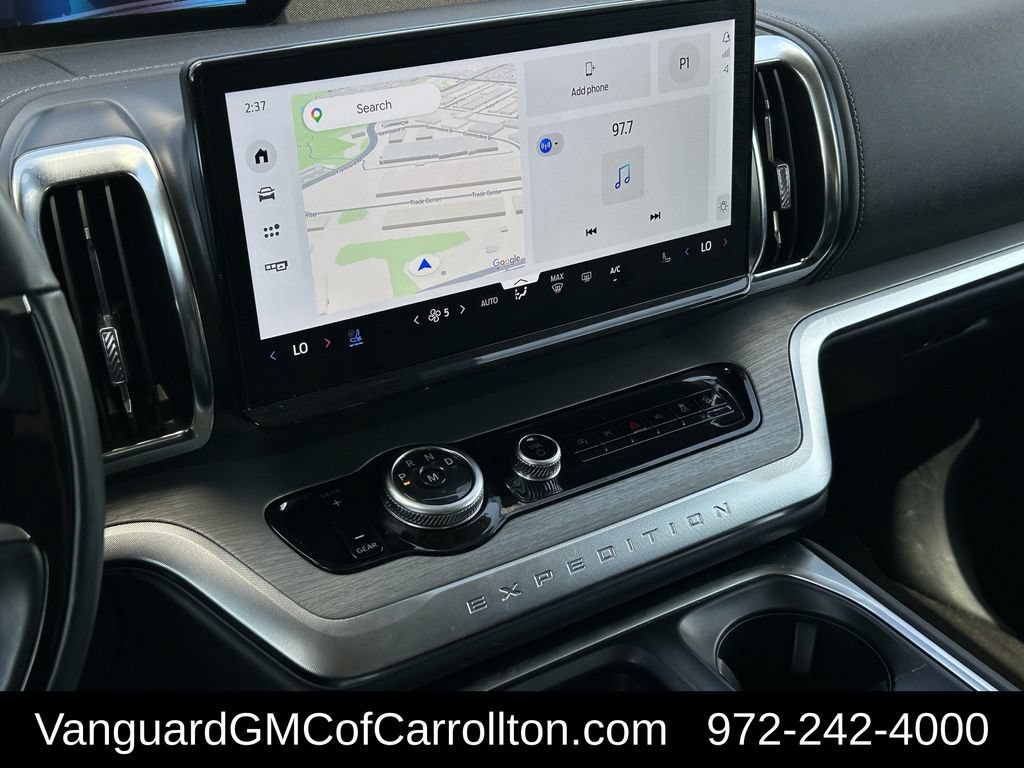 Used 2025 Ford Expedition Max Platinum AWD/4WD image 18