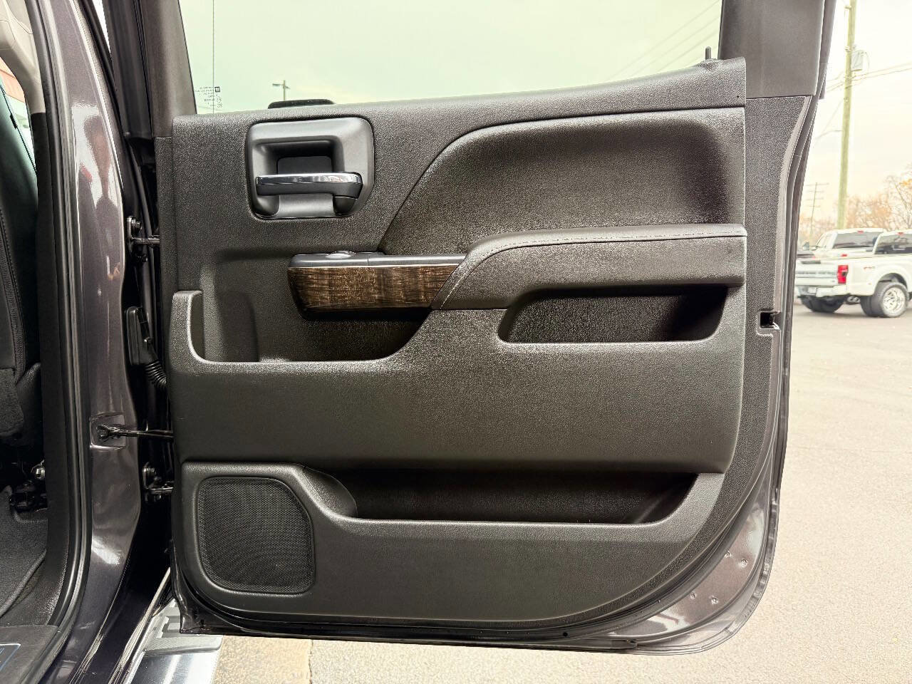 Used 2016 GMC Sierra 2500 Denali w/ Duramax Plus Package image 35