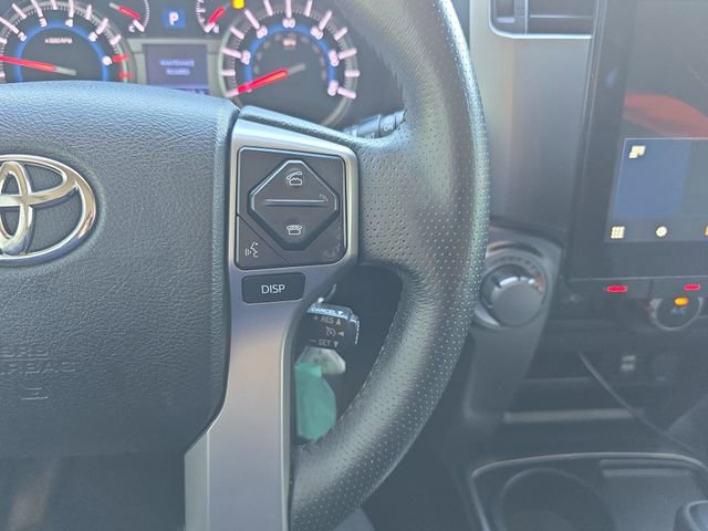 Used 2018 Toyota 4Runner SR5 image 17