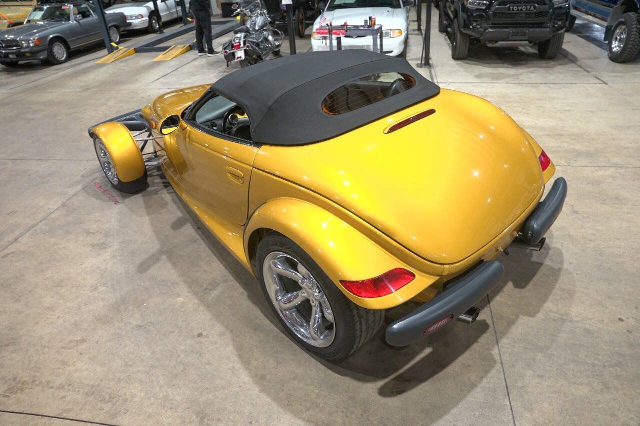 Used 2002 Chrysler Prowler RWD image 30