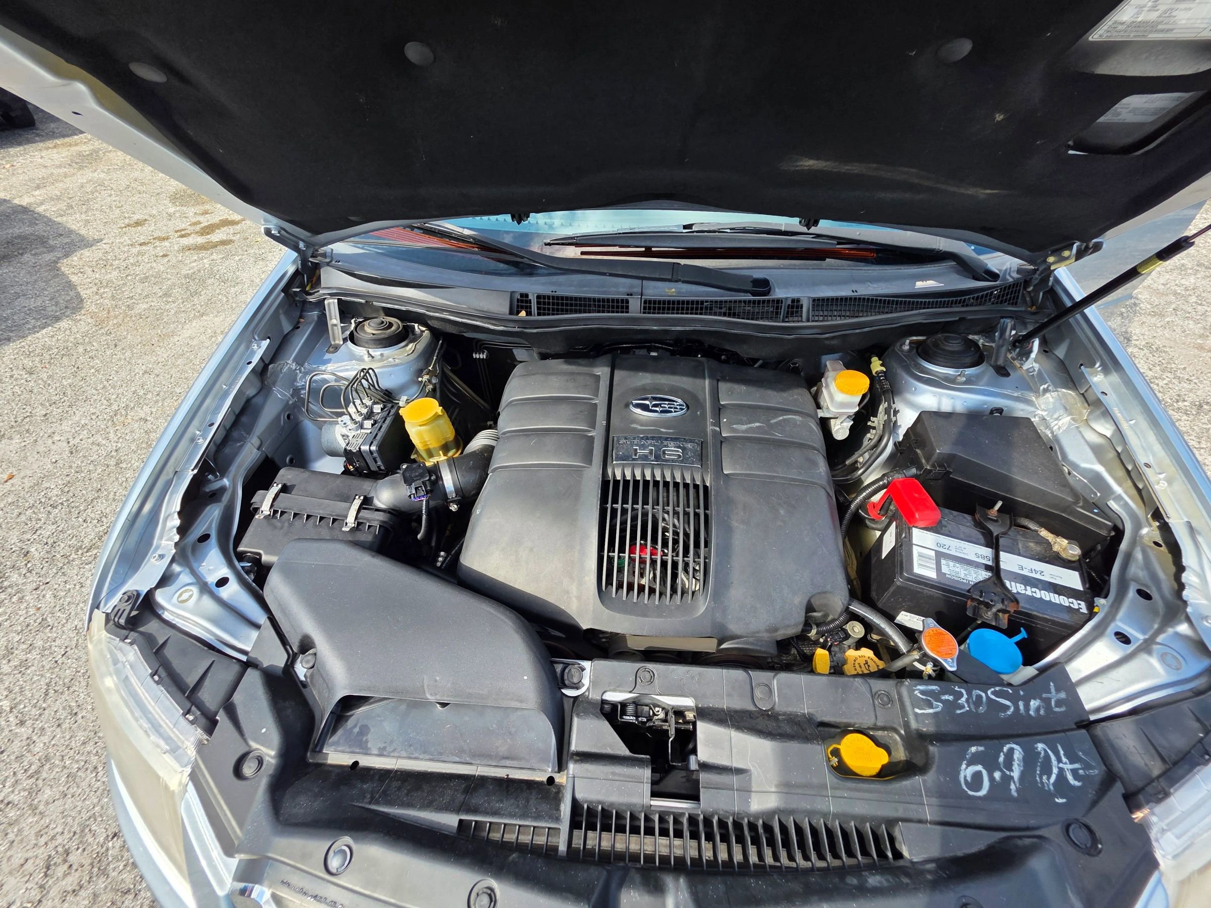 Used 2013 Subaru Tribeca Limited image 25