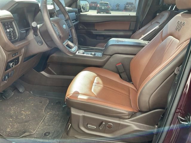 Used 2023 Ford Expedition Max King Ranch AWD/4WD image 32