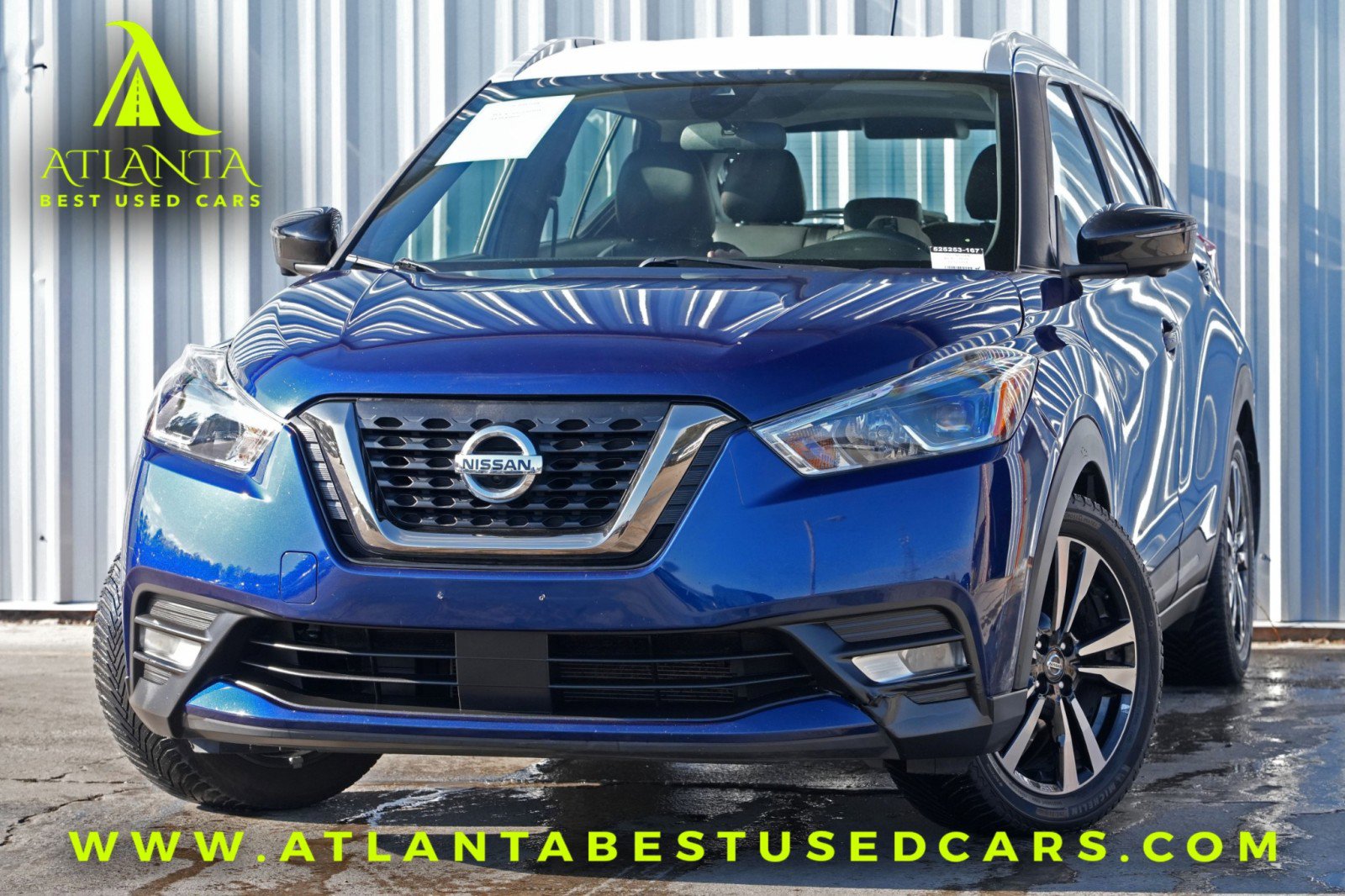 Used 2020 Nissan Kicks SR w/ SR Premium Package image 1