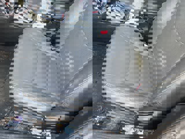 Used 2012 Hyundai Elantra Limited image 7