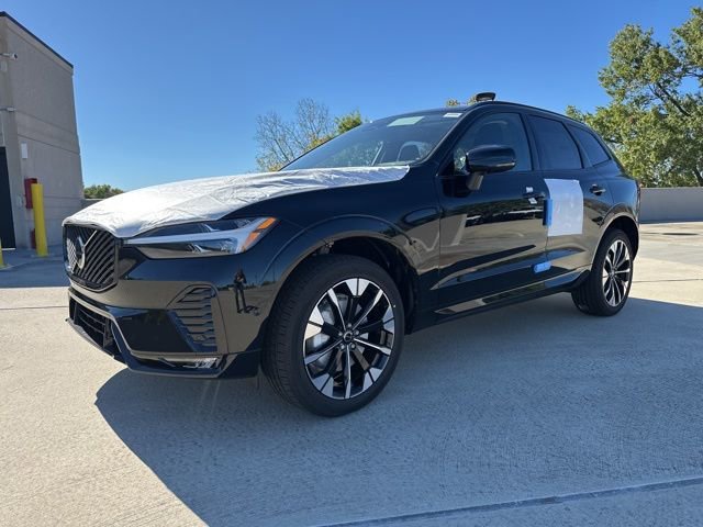 New 2026 Volvo XC60 B5 Plus w/ Protection Package Premier image 3