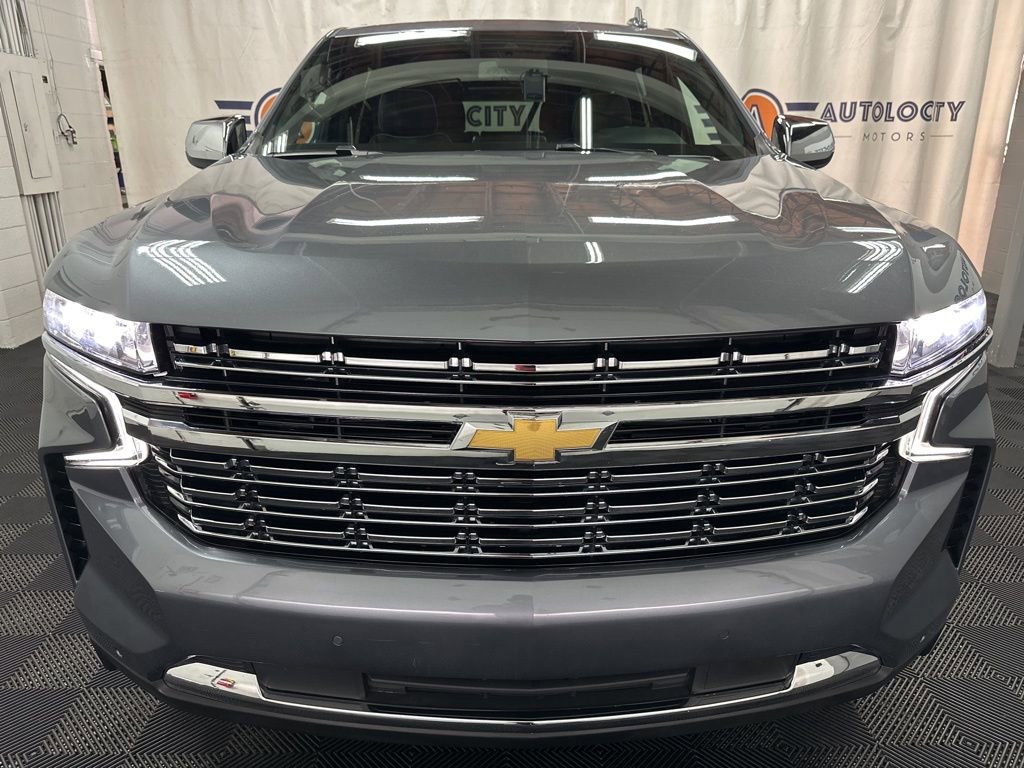 Used 2022 Chevrolet Tahoe Premier AWD/4WD image 3