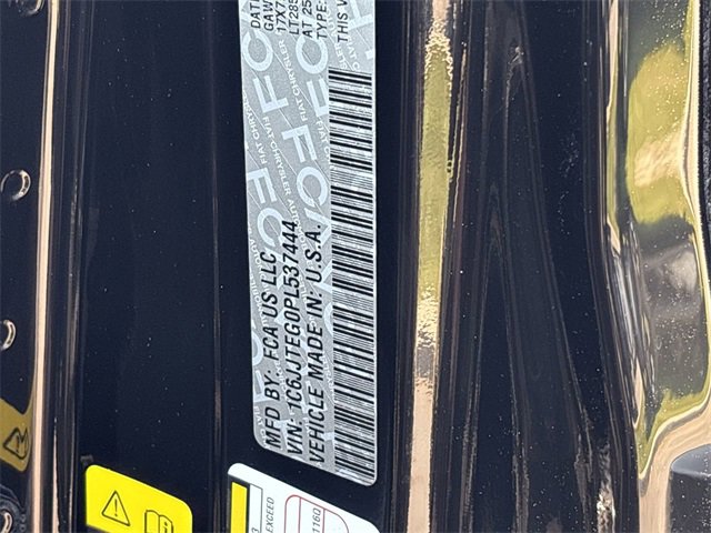 Certified 2023 Jeep Gladiator Mojave w/ LED Lighting Group image 38