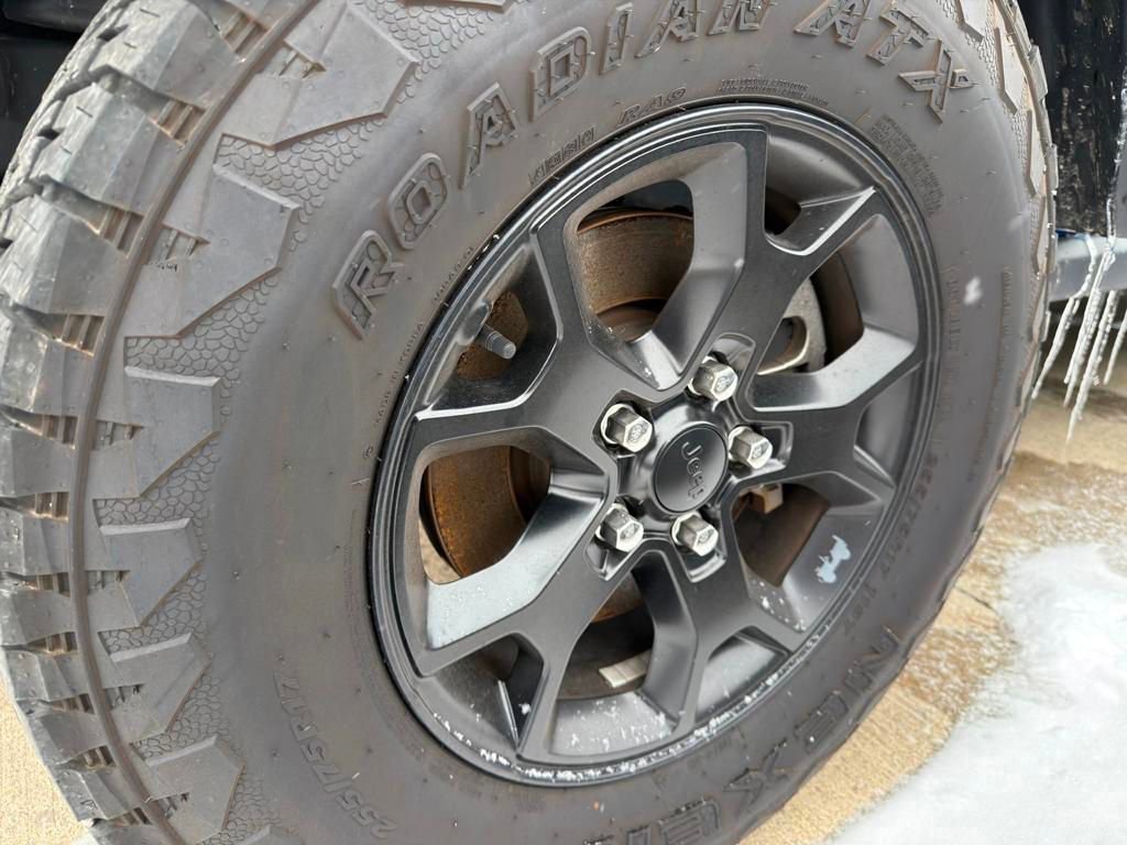 Used 2021 Jeep Wrangler Unlimited Willys image 37