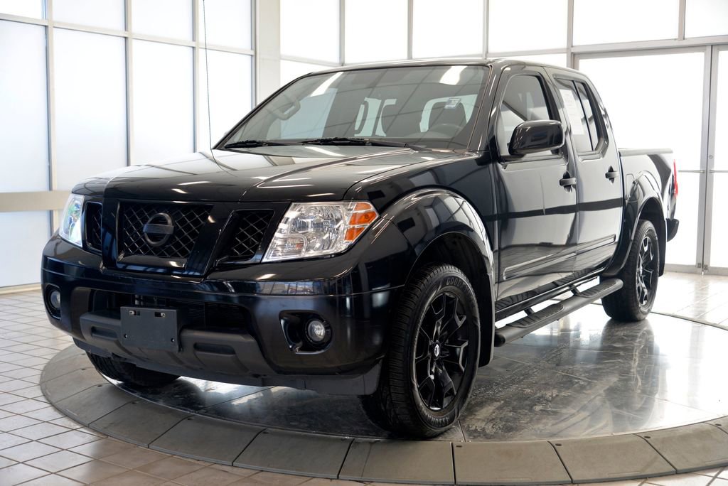 Used 2020 Nissan Frontier SV w/ Midnight Edition Floor Mats image 4