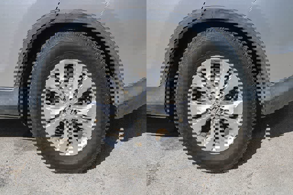 Used 2012 Honda CR-V EX-L image 6