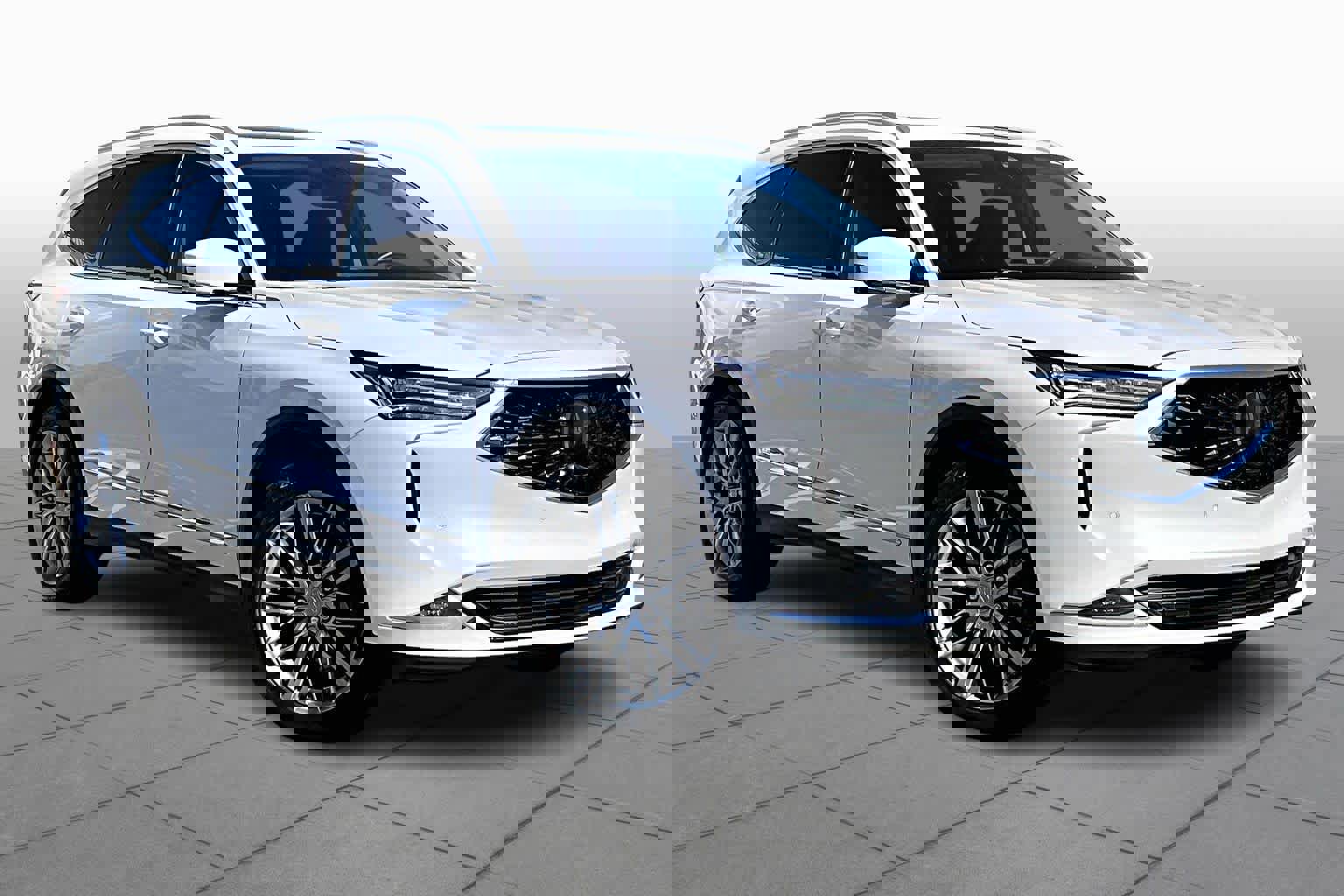 Used 2023 Acura MDX SH-AWD w/ Advance Package image 3