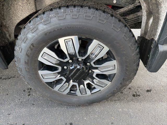 Certified 2024 GMC Sierra 3500 Denali w/ Denali Reserve Package image 15