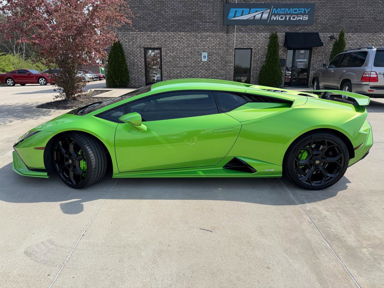 Used 2023 Lamborghini Huracan Tecnica RWD image 15