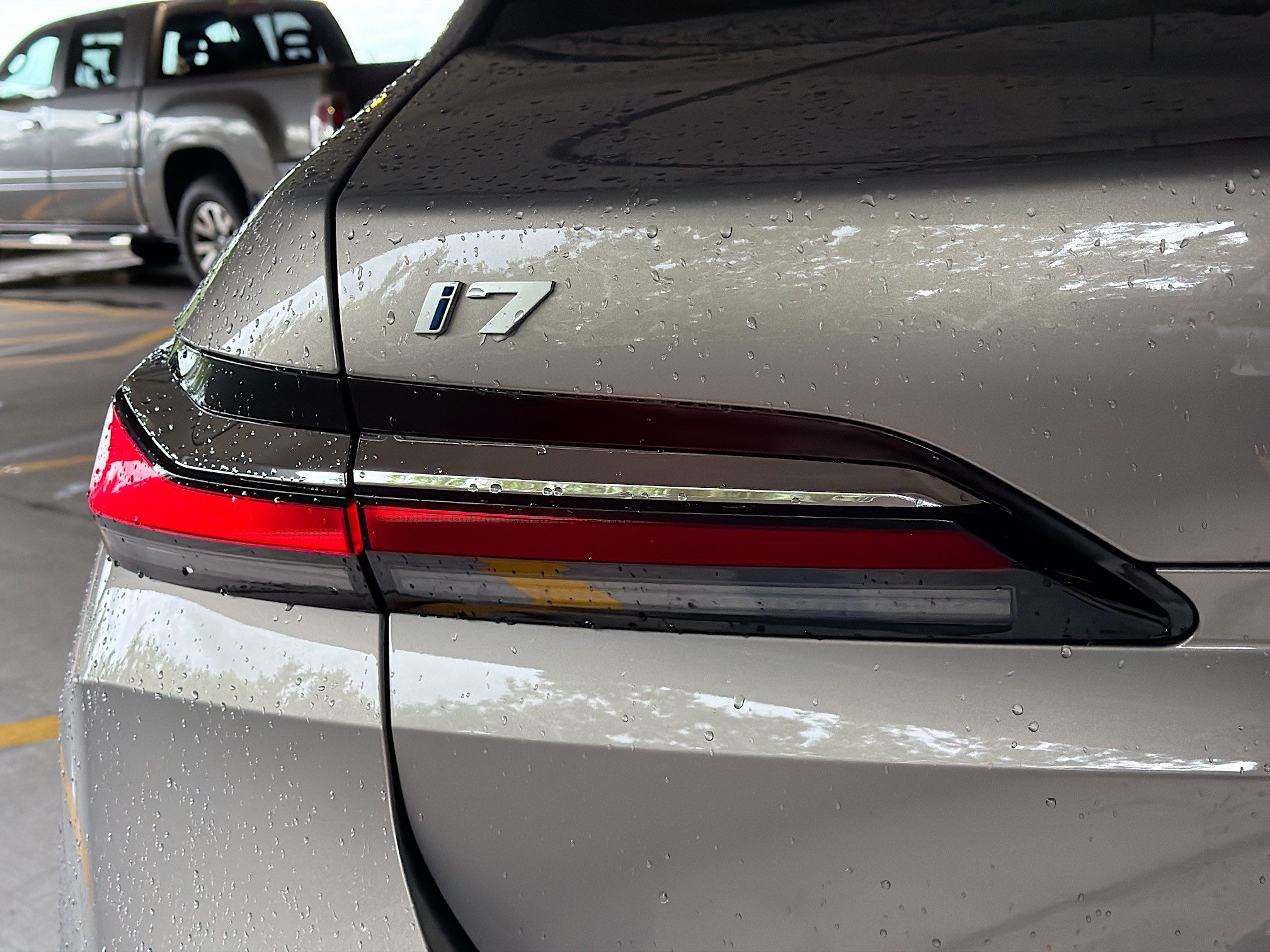 Used 2024 BMW i7 eDrive50 RWD image 10
