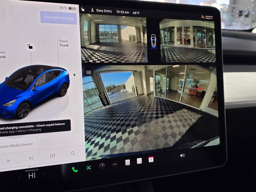 Used 2025 Tesla Model Y Long Range image 34