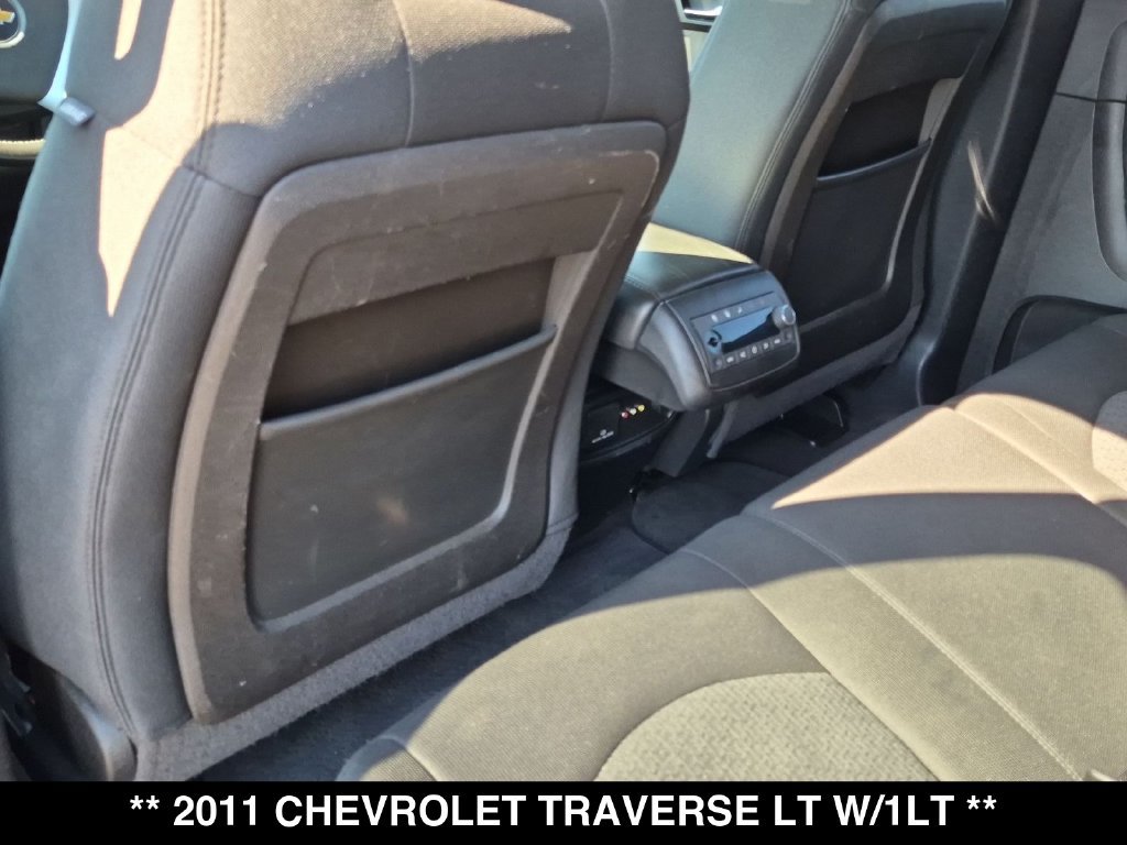 Used 2011 Chevrolet Traverse LT AWD/4WD image 29
